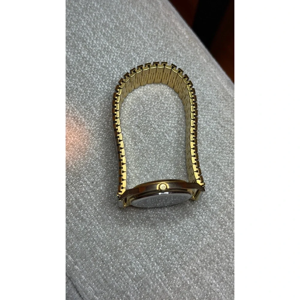 American Time Ltd Union Made Gold Tone Watch BAC Logo Expandable Band 3ATM